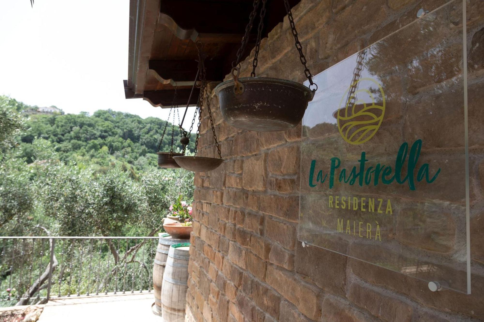 La Pastorella Boutique Hotel Maiera Екстер'єр фото